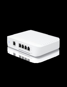 4-портов PoE+ 10G комутатор...